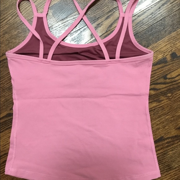 💪 Pink Tank Top - Picture 5 of 5